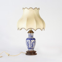 Artikel 50 LAUELLA namizna svetilka